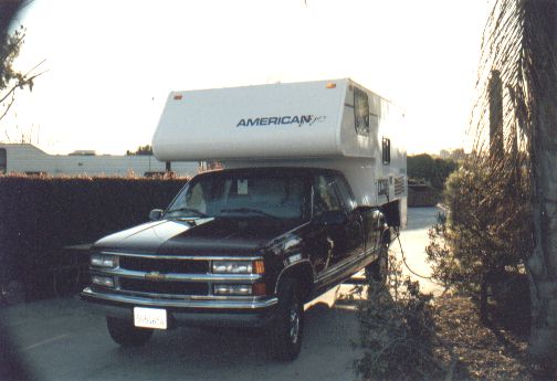 camper1.jpg (31542 Byte)